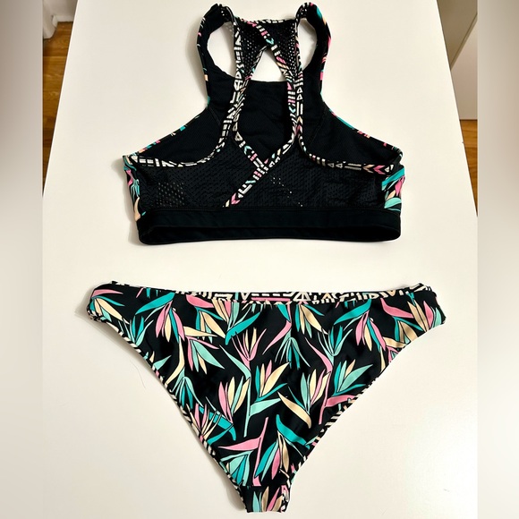 SOLD Body Glove Lola low rise bikini swimsuit - Picture 4 of 11